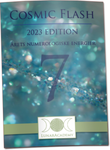 Cosmic Flash - 2023 edition. De numerologiske årsenergier, Merkur retrograd og støre astrologiske transitter for 2023. Numerolog og astrolog Carolina Søndergaard